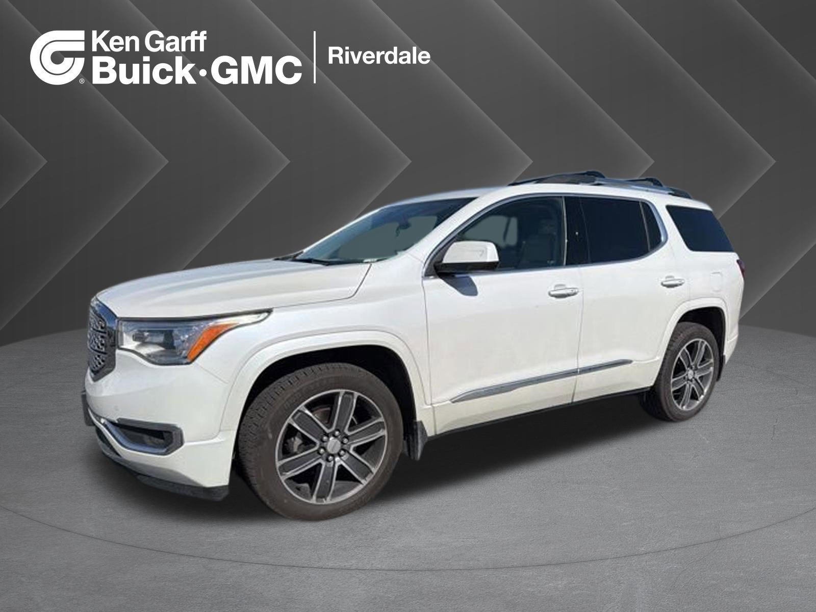 2017 GMC Acadia Denali AWD's photo
