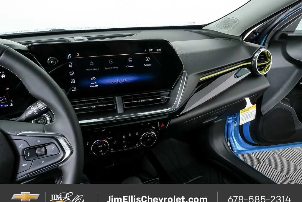 2026 Chevrolet Trax Activ - Photo 12