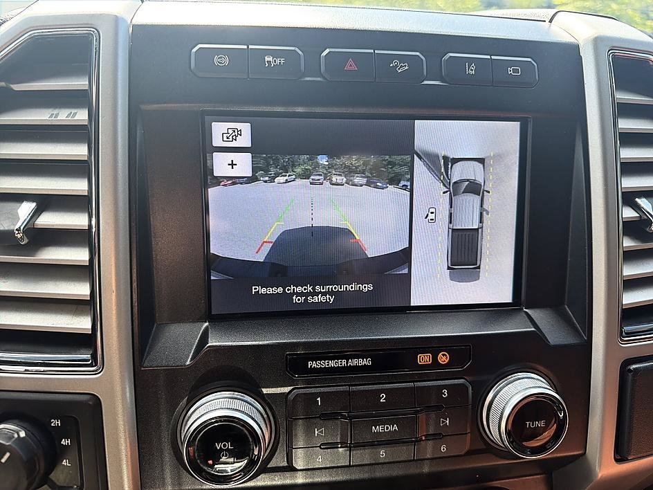Used 2019 Black Metallic Ford King Ranch image 16