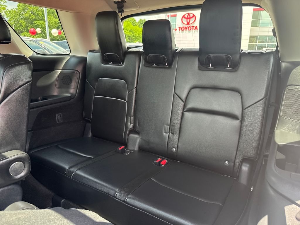 Used 2023 Gray Nissan SL image 41