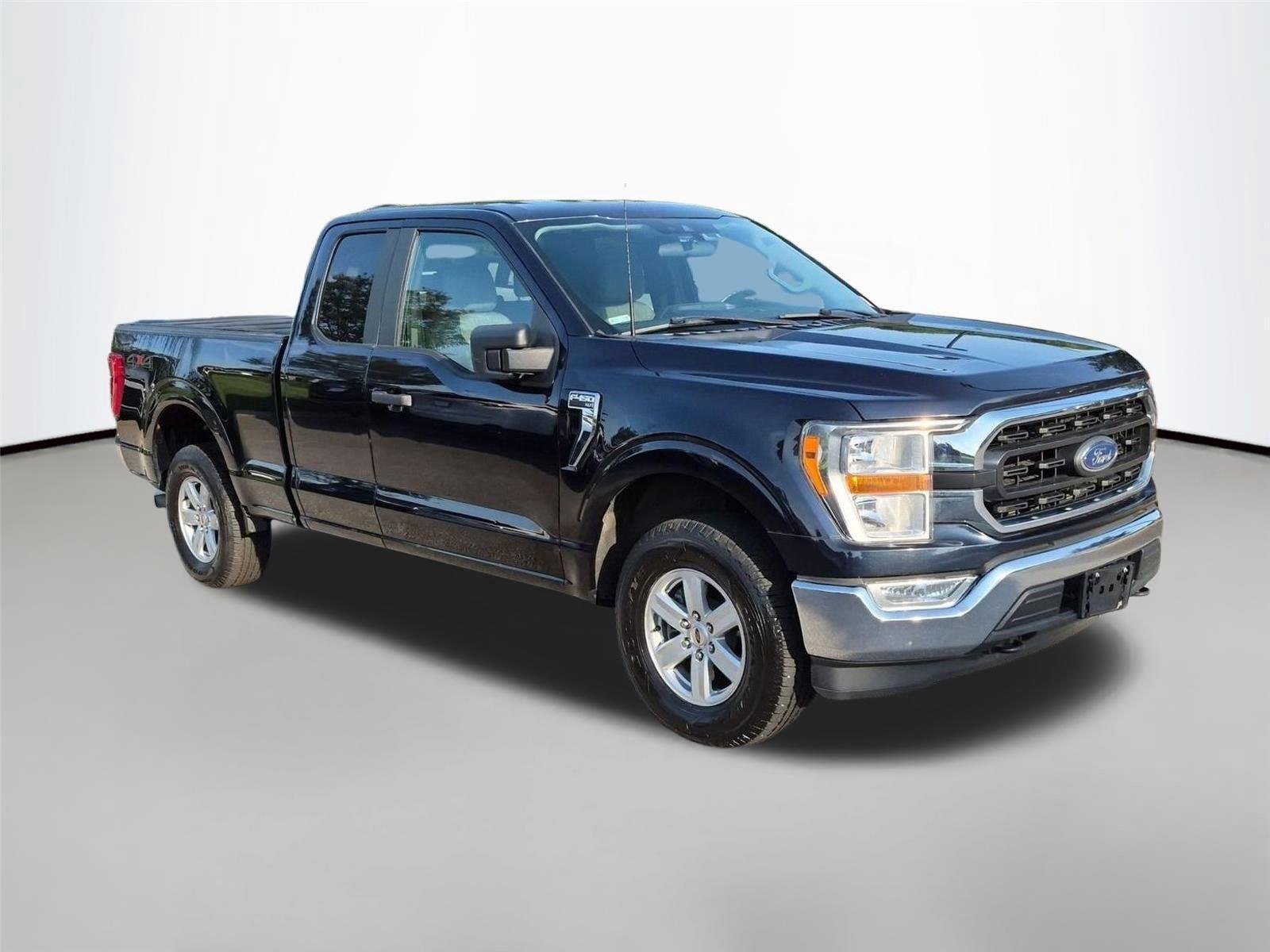 Used 2022 Antimatter Blue Metallic Ford XLT image 7