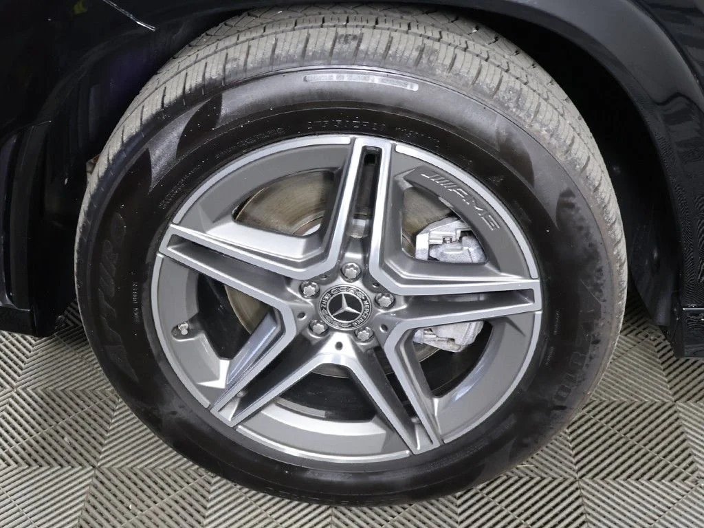 Used 2022 Black Mercedes-Benz GLE 450 image 20