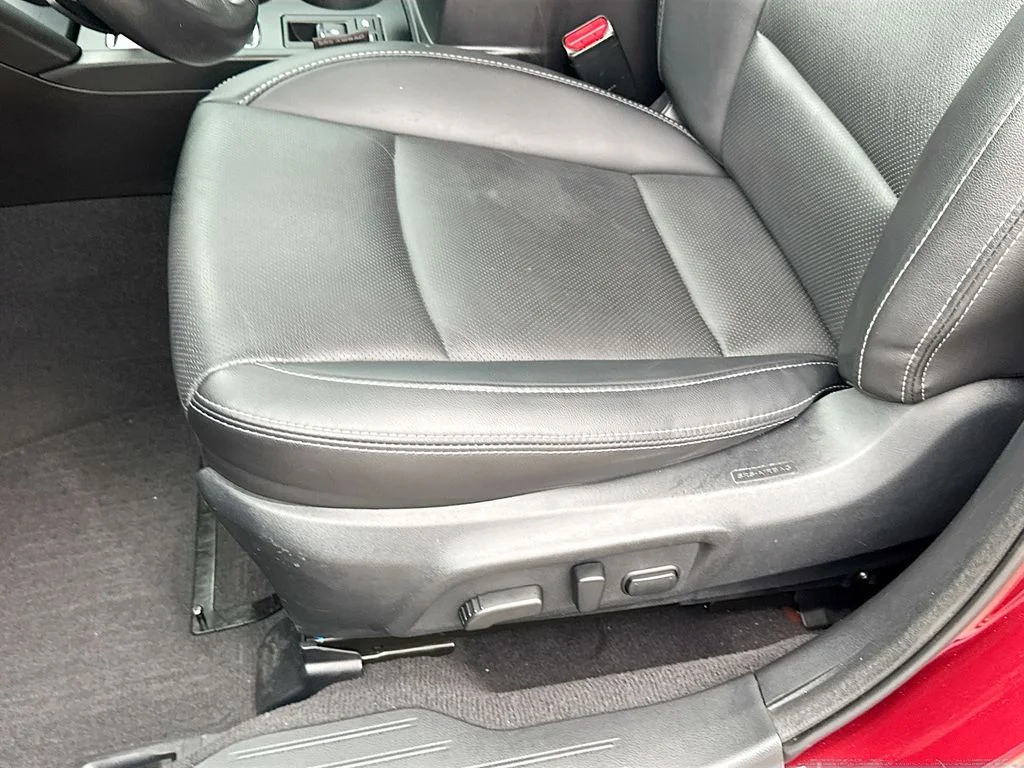 Used 2016 Red Subaru 3.6R image 23