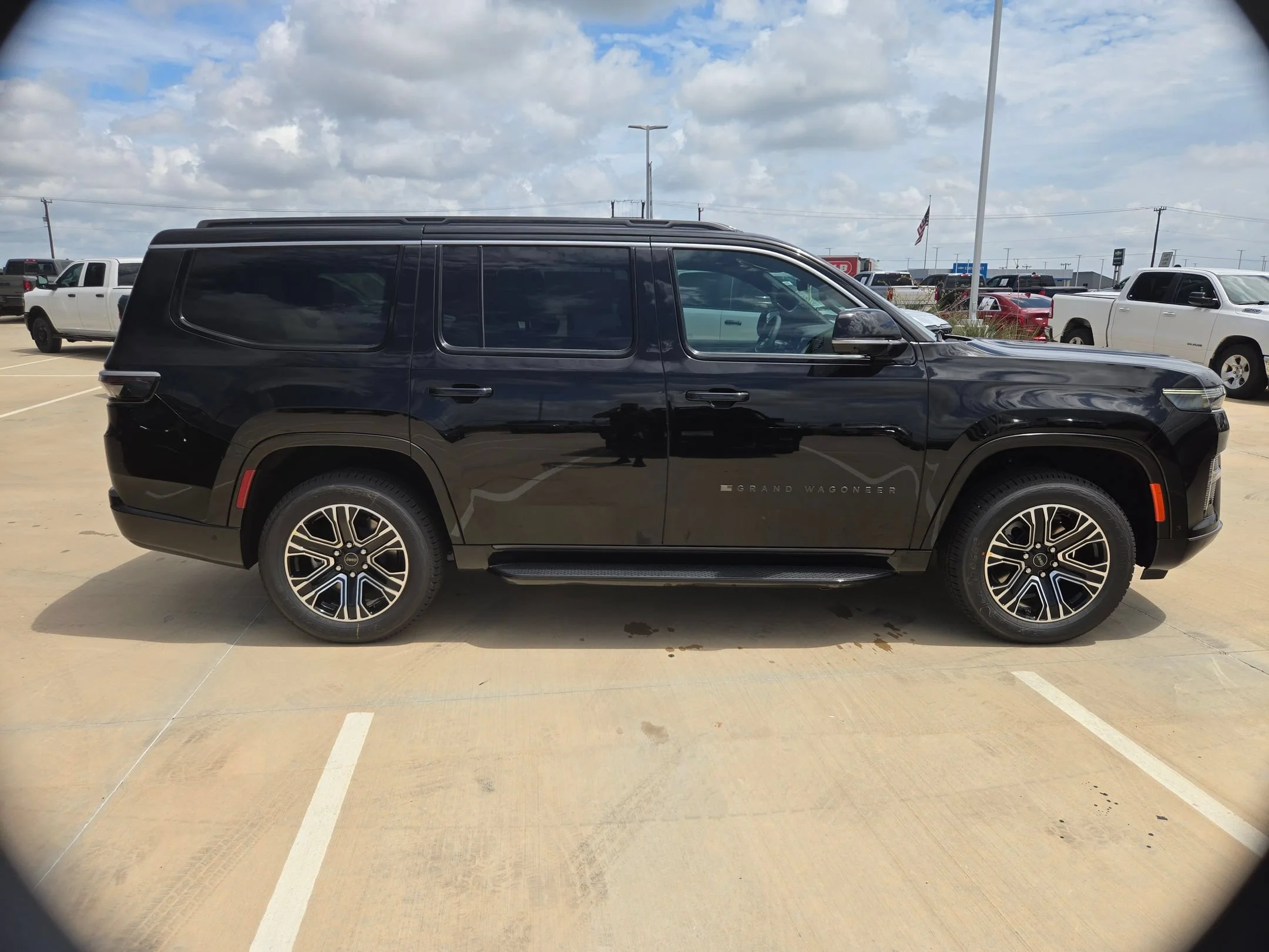 New 2026 High Gloss Black Exterior Paint Jeep  image 2