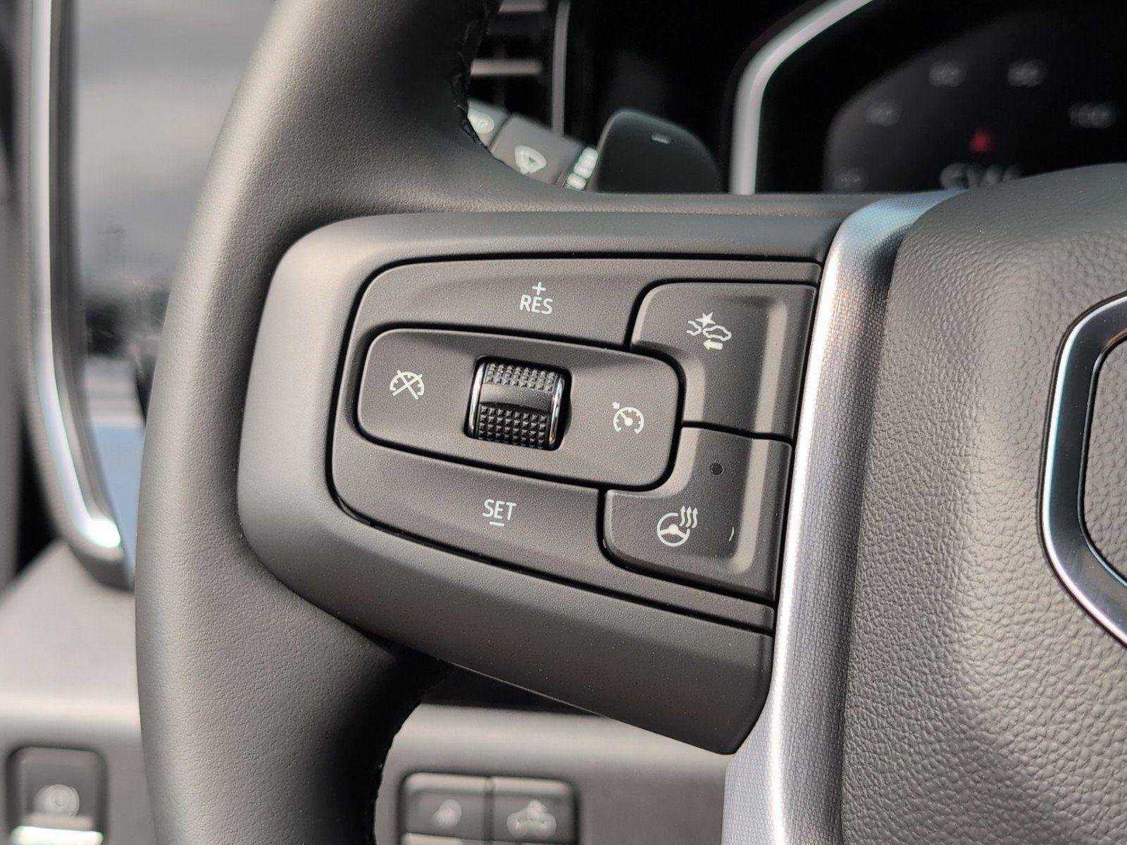 New 2026 Onyx Black GMC SLT image 31