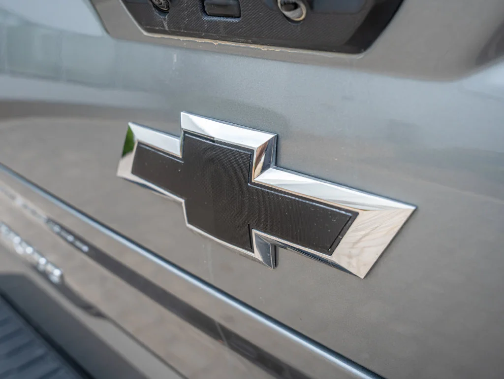 Used 2024 Sterling Gray Metallic Chevrolet ZR2 image 17