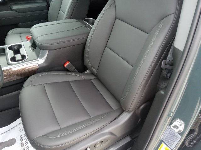 2026 Chevrolet Silverado 3500 HD LT - Photo 10