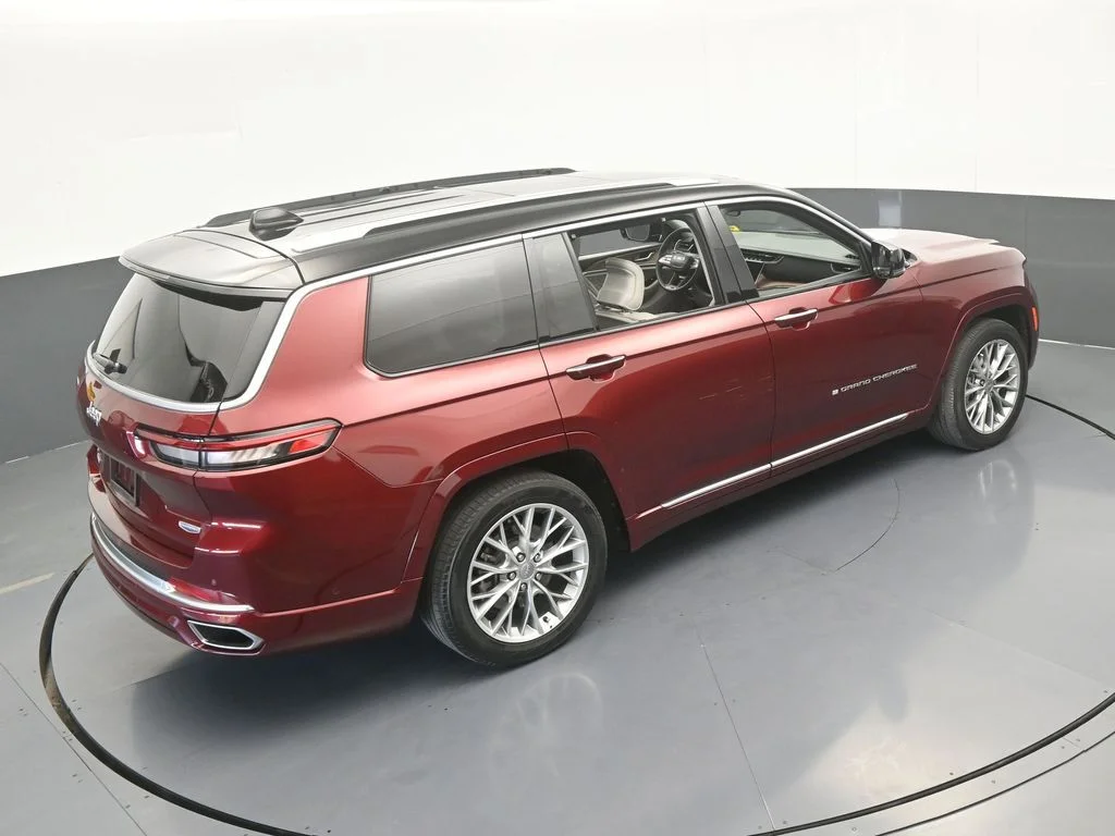 Used 2023 Velvet Red Pearlcoat Jeep Summit image 60