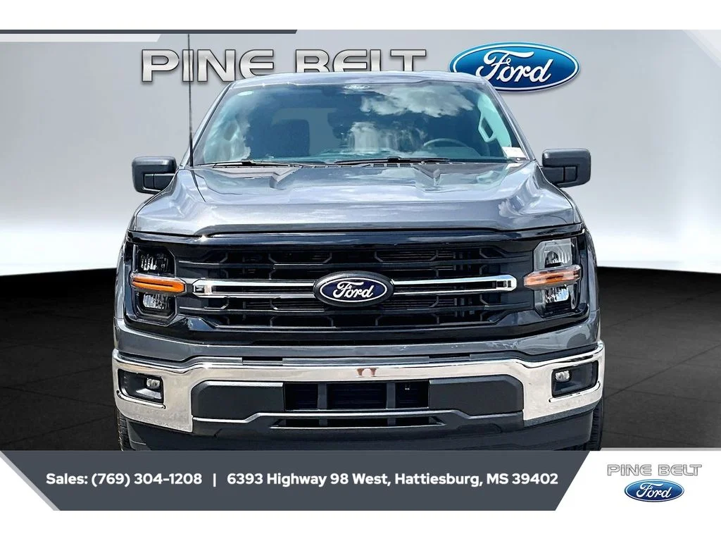 New 2026 Carbonized Gray Metallic Ford XLT image 3