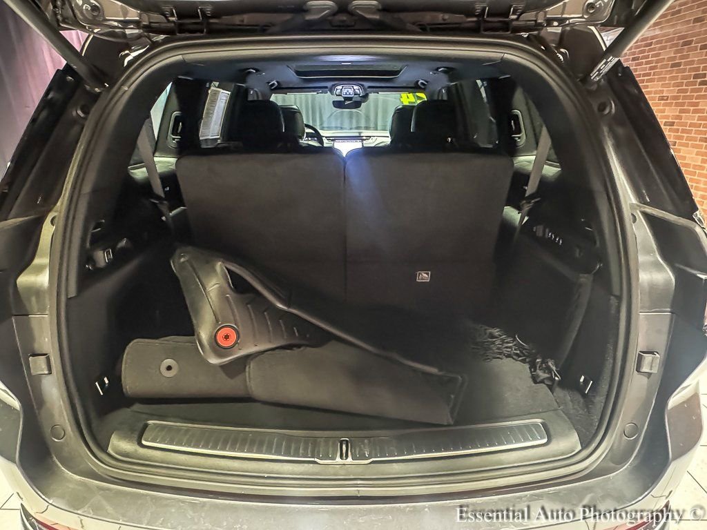 2024 JEEP GRAND CHEROKEE L - Image 28