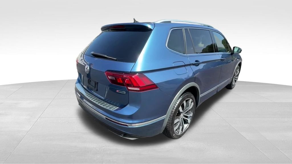 Used 2020 Blue Volkswagen 2.0T SEL Premium R-Line image 6