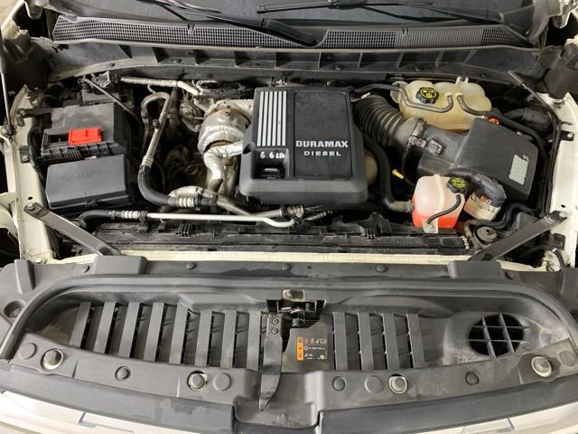 Used 2020 White Chevrolet LTZ image 30