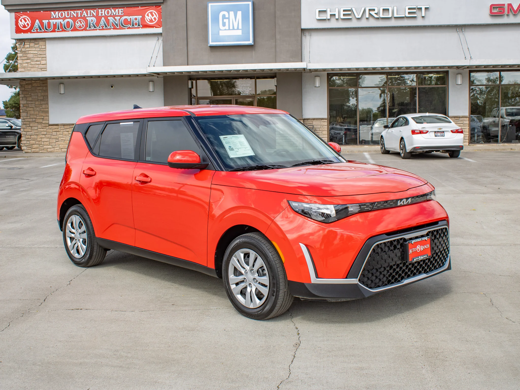 Used 2025 Kia Soul LX with VIN KNDJ23AU5S7273396 for sale in Mountain Home, ID