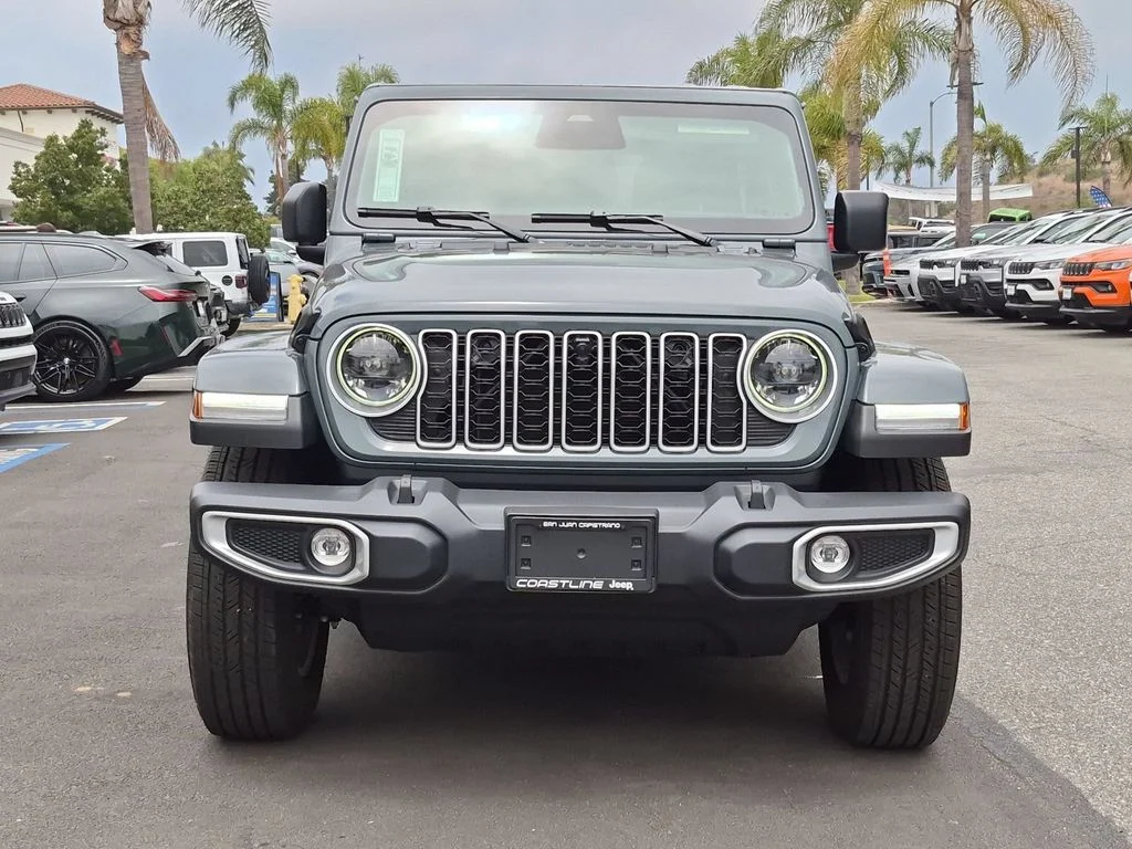 New 2026 Anvil Clear-Coat Exterior Paint Jeep Sahara image 2