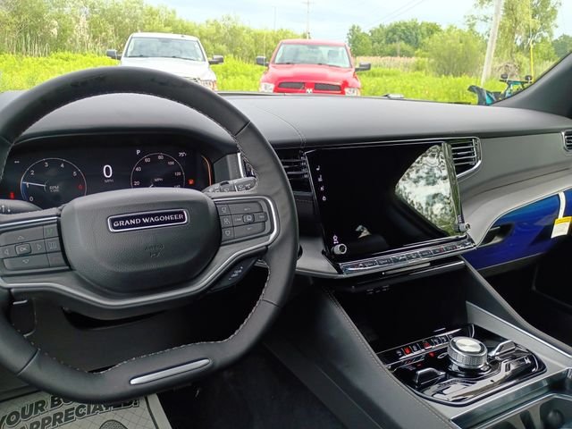 New 2026 Fathom Blue Pearlcoat Jeep Limited Reserve image 10