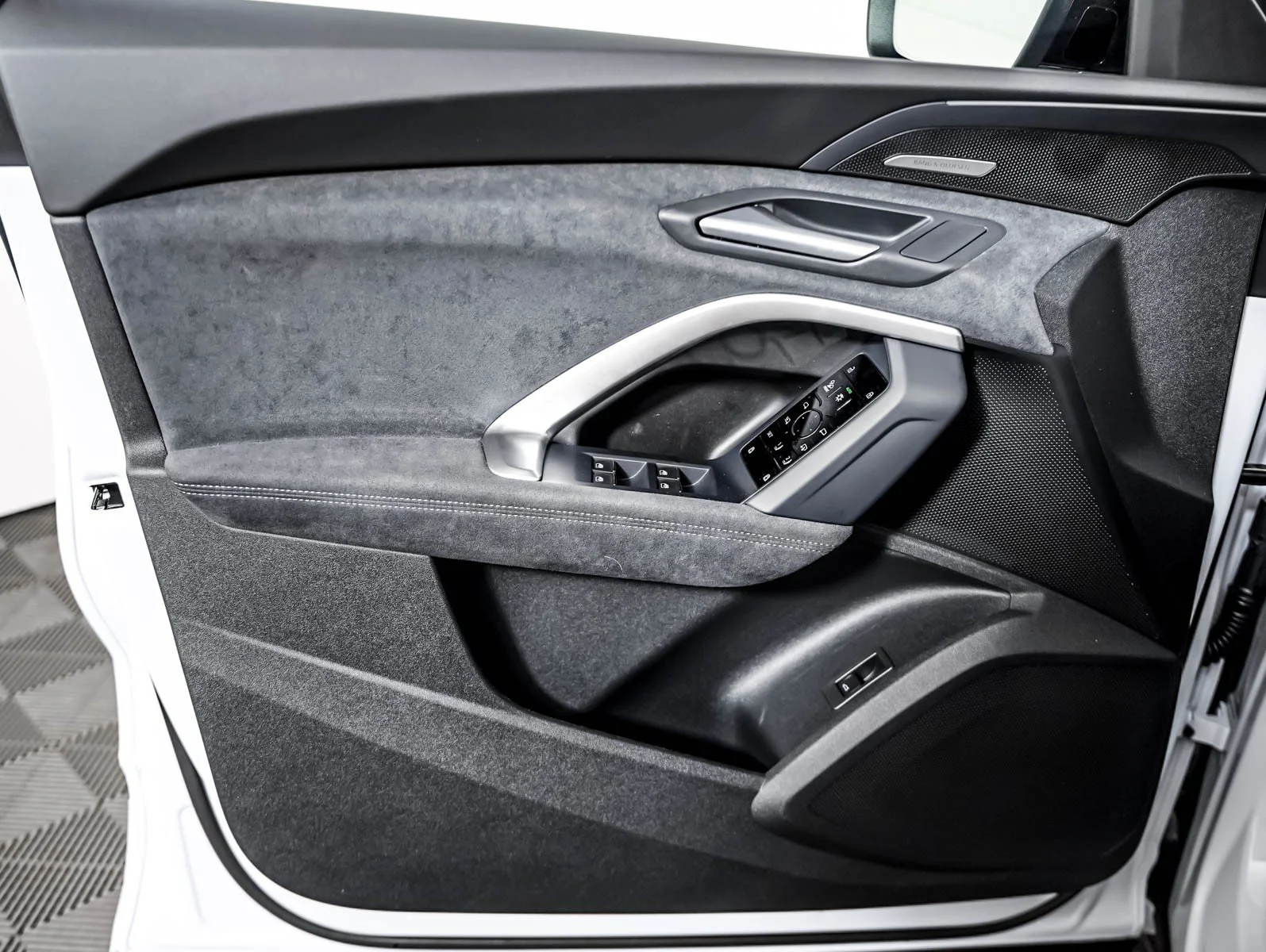 2026 Audi SQ5 Prestige - Photo 20