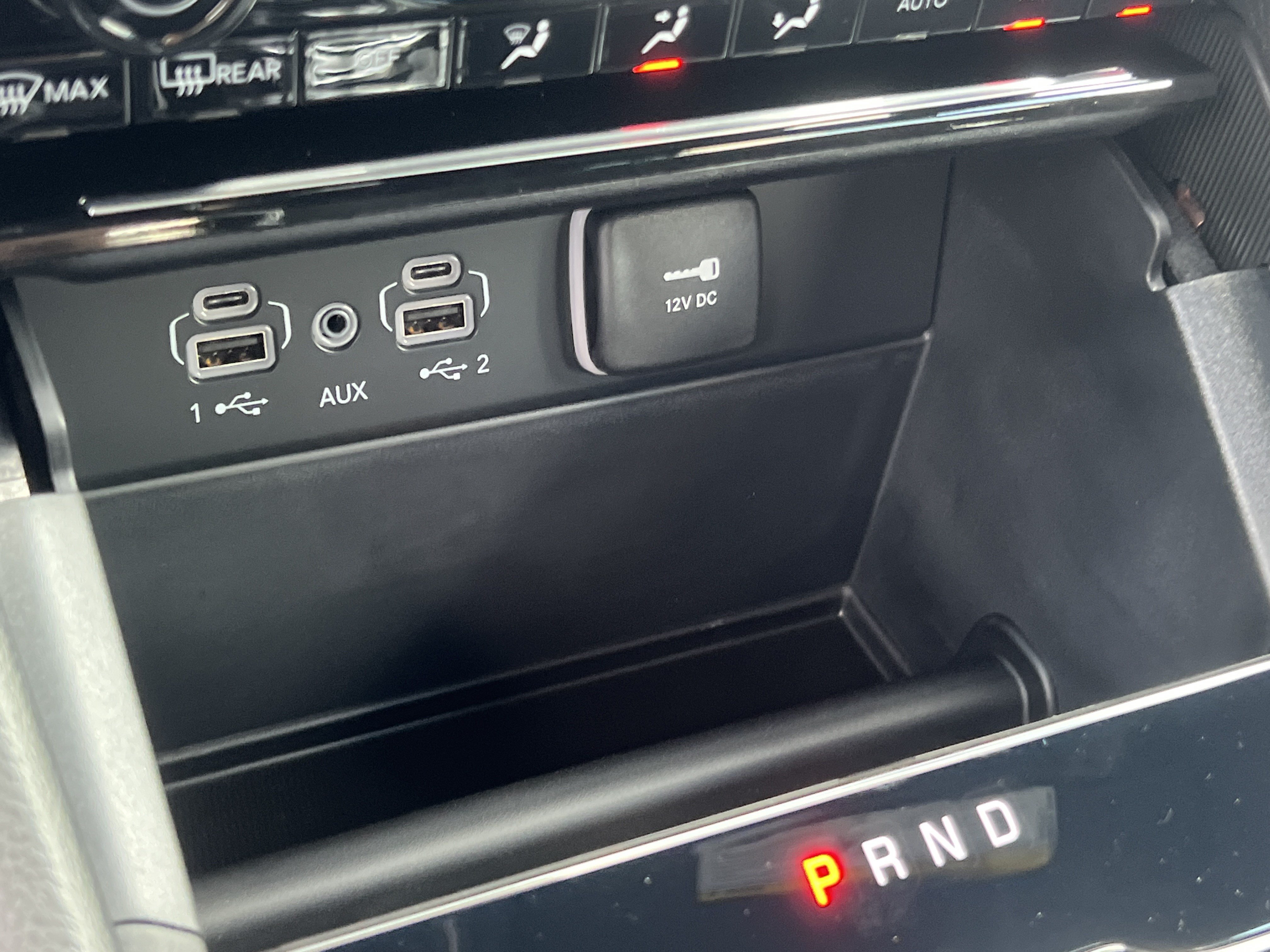 New 2026 Silver Zynith Exterior Paint Jeep Laredo image 31