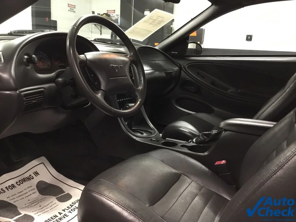 Used 2003 White Ford GT image 32