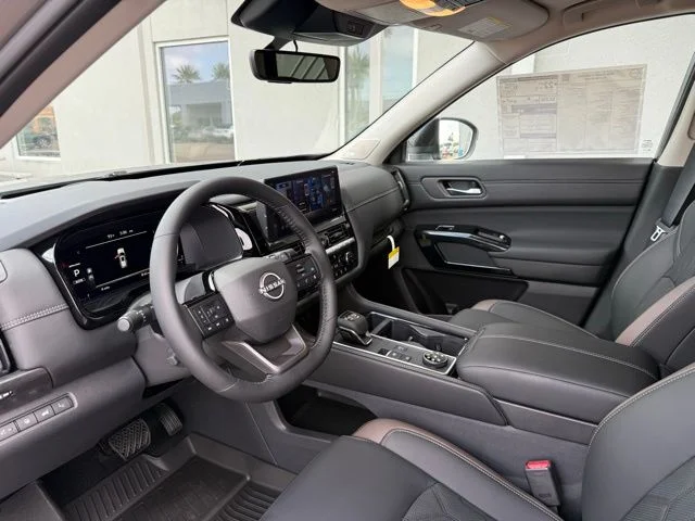 New 2026 Gun Metallic Nissan Platinum image 9