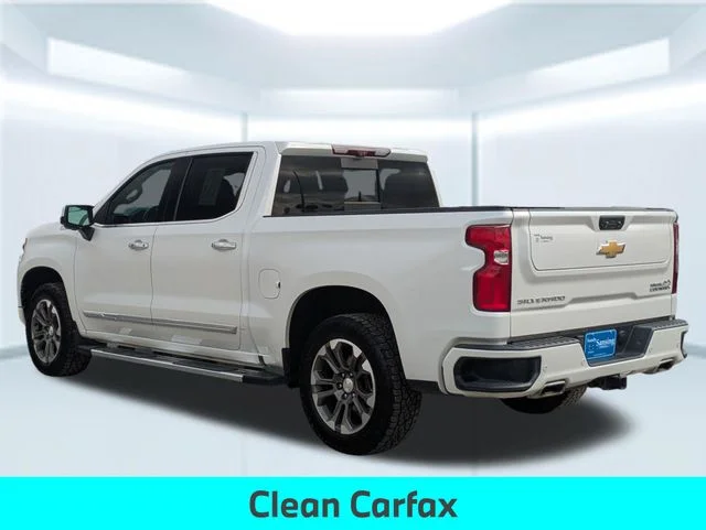 Used 2023 Beige Chevrolet High Country image 4
