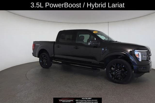 Used 2025 Black Ford Lariat image 26