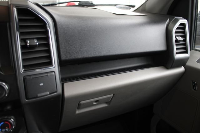 Used 2020 White Ford XLT image 18
