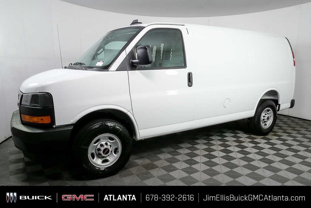 New 2025 Summit White GMC Work Van image 22