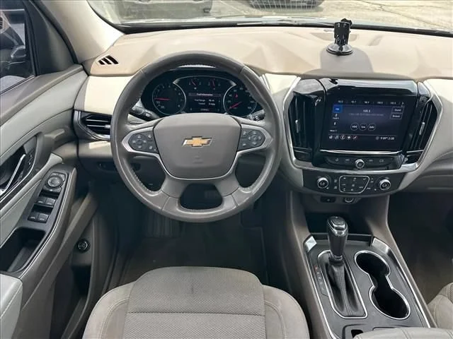Certified Used 2020 GRAPHITE METALLIC Chevrolet LT Cloth image 14