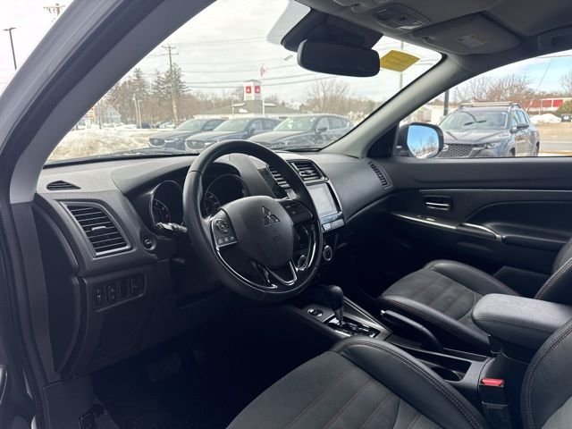 Used 2019 White Mitsubishi 2.4 GT image 9