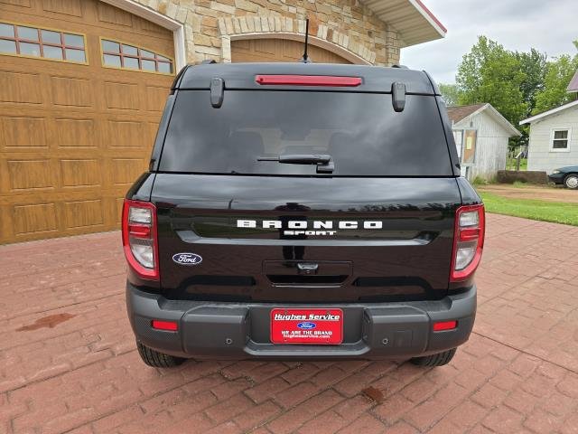 New 2026 Shadow Black FORD OUTER BANKS image 4