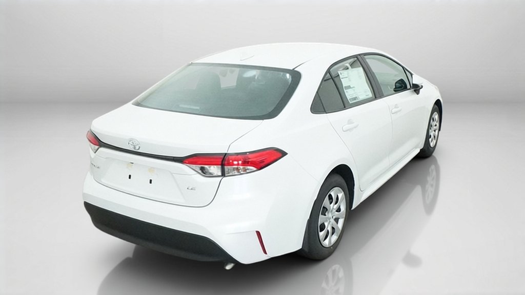New 2027 Wind Chill Pearl Toyota LE image 41