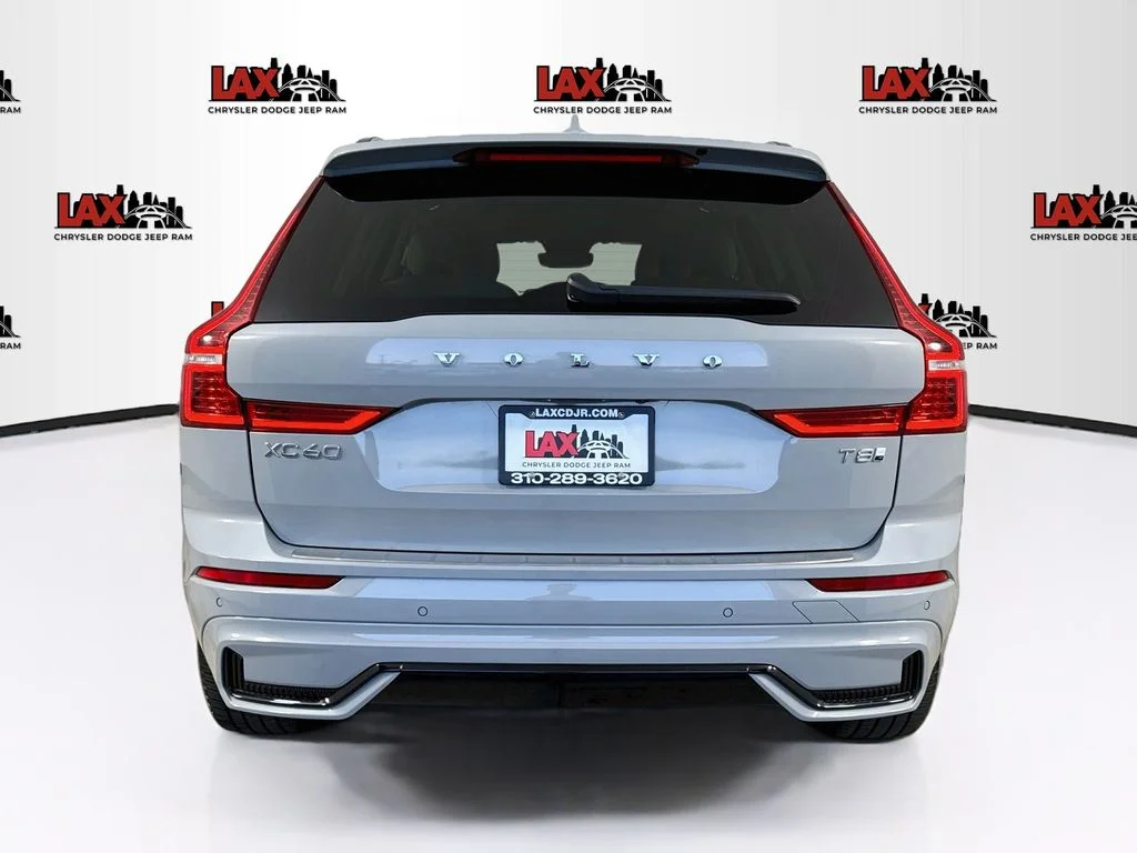 Used 2025 Gray Volvo T8 Ultra image 6