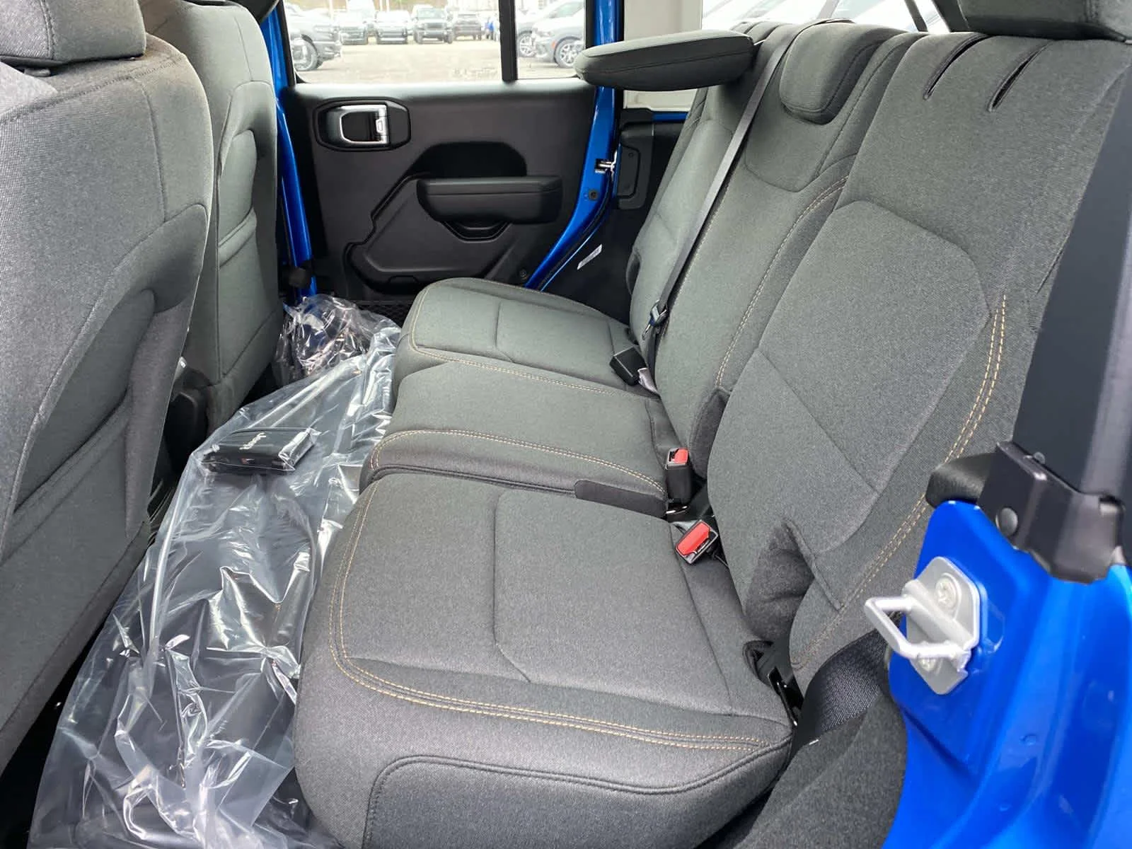 New 2026 Hydro Blue Pearl-Coat Exterior Paint Jeep Sport image 7
