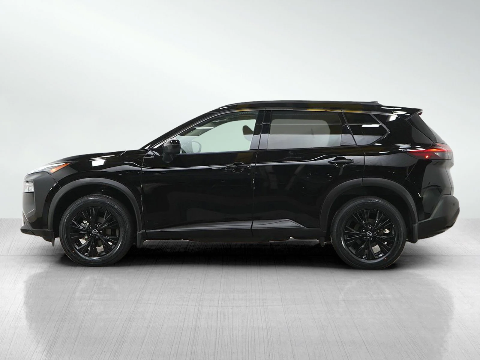 Certified 2023 Nissan Rogue SV with VIN JN8BT3BB6PW201929 for sale in Burnsville, Minnesota