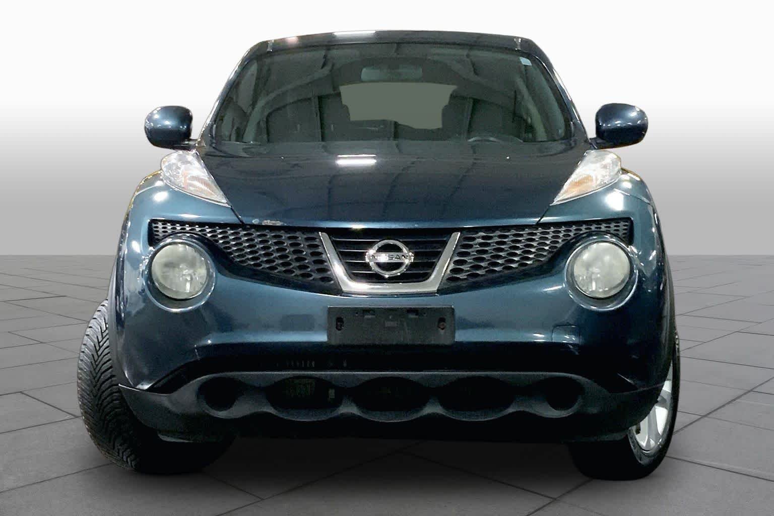 Used 2011 Graphite Blue Nissan SV image 3