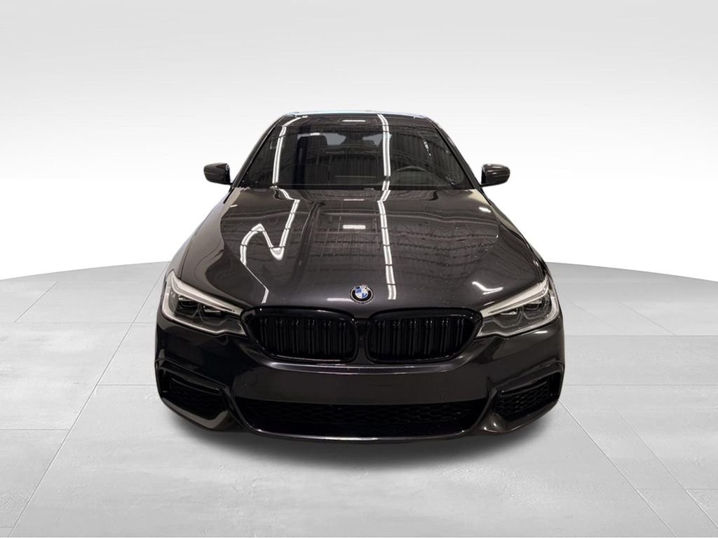 Used 2017 Gray BMW  image 8