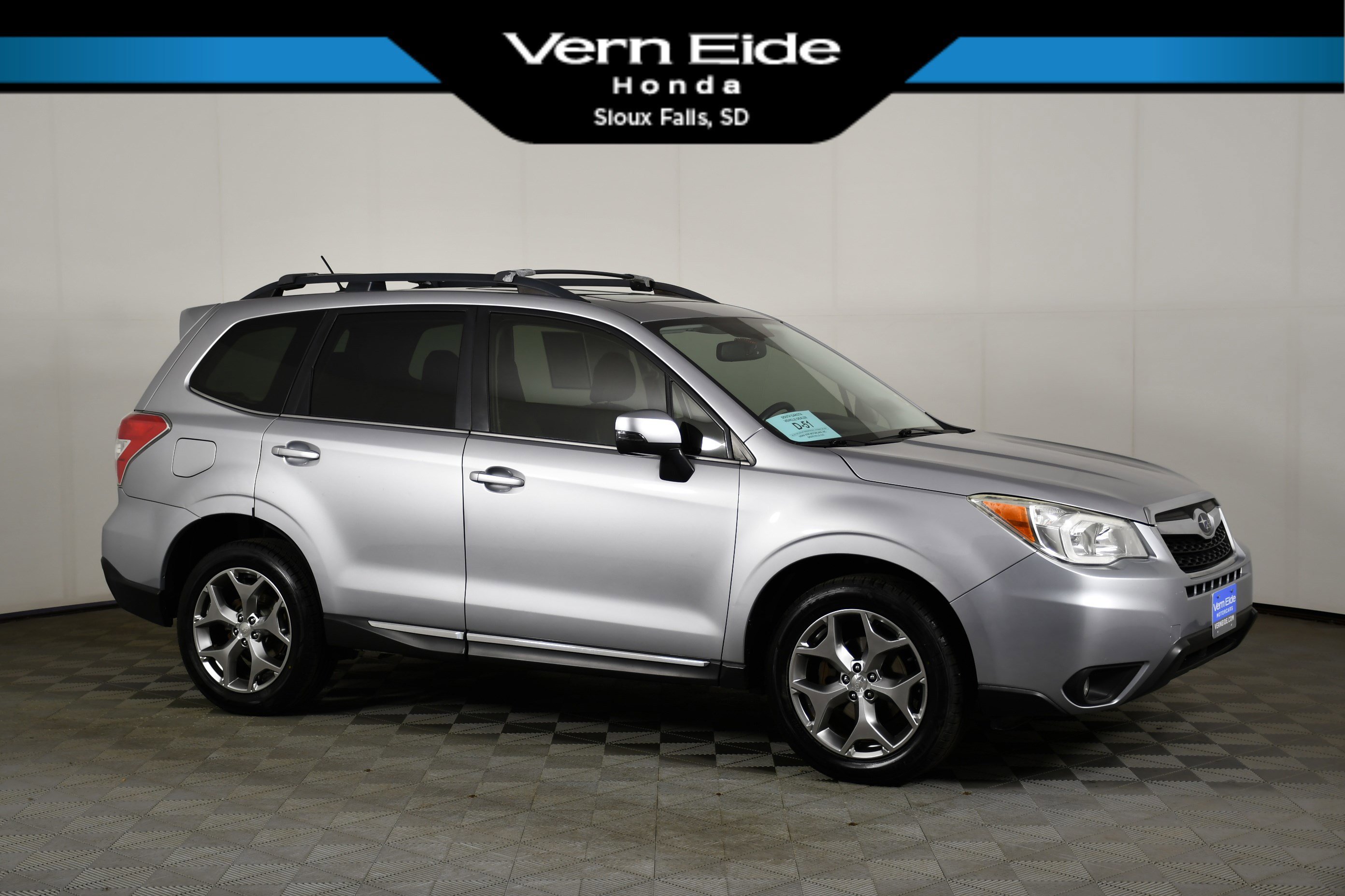 2015 Subaru Forester 2.5i Touring AT PZEV's photo