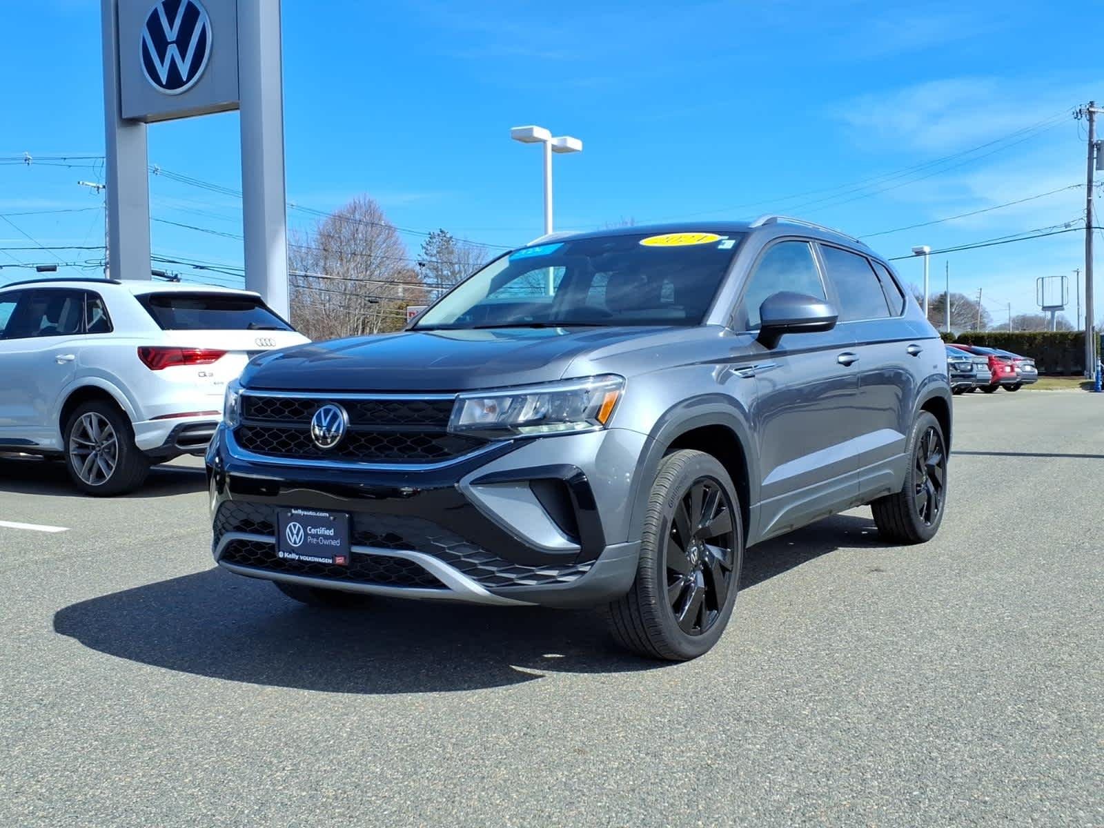 2024 Volkswagen Taos SE