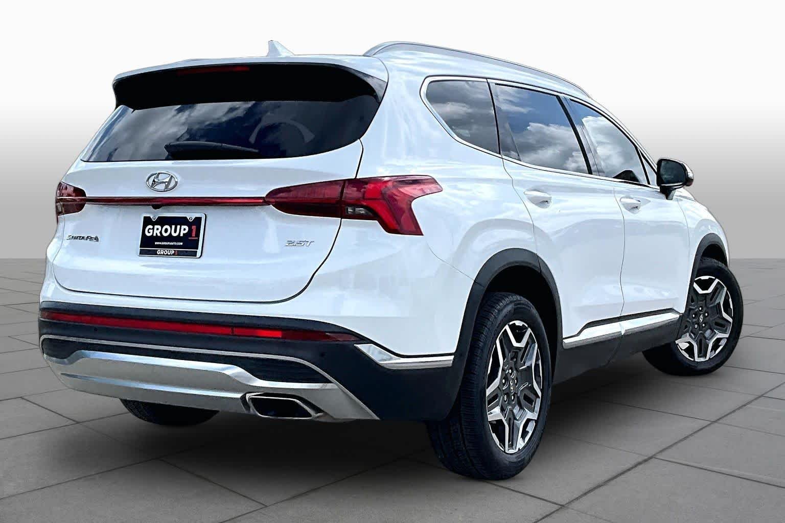 Used 2021 Quartz White Hyundai Limited image 13