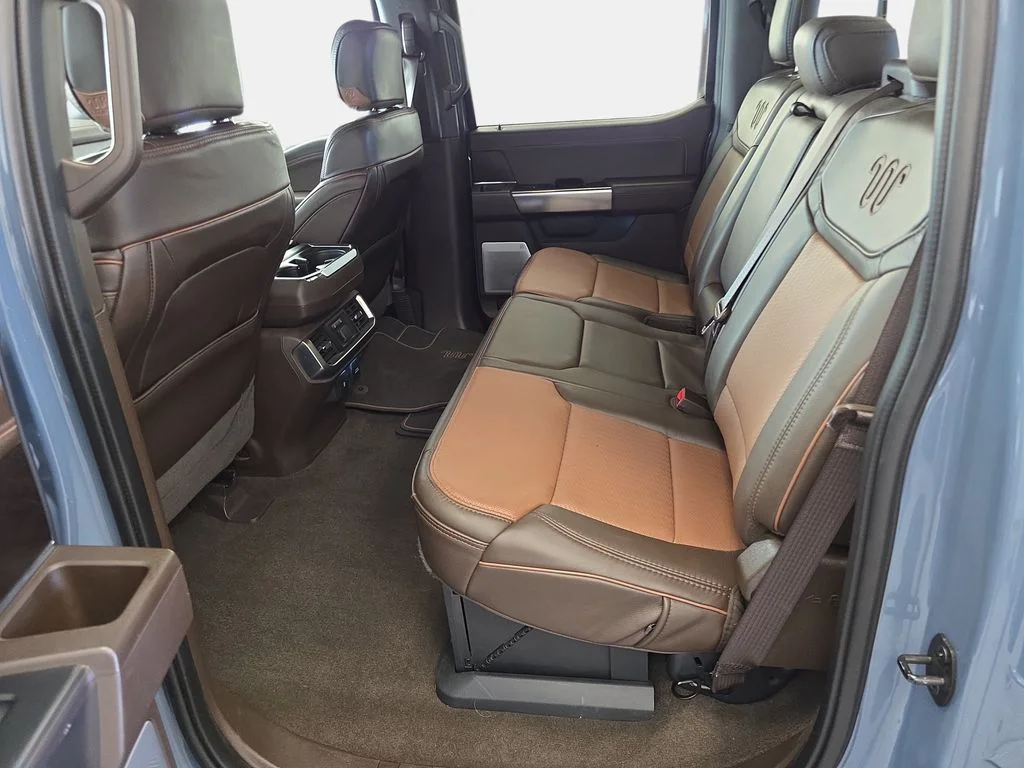 Used 2023 Azure Gray Metallic Ford King Ranch image 11