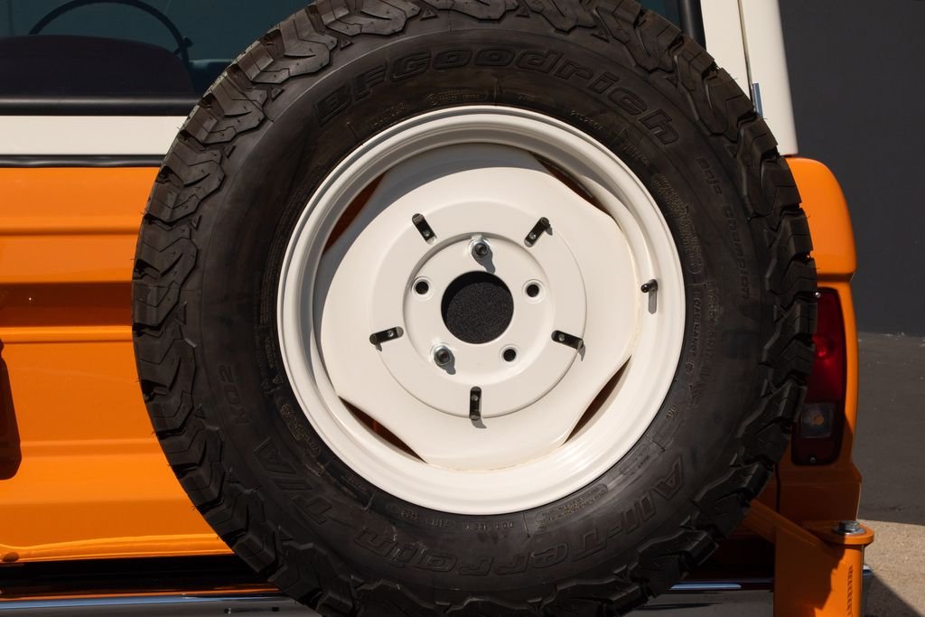 Used 1974 Orange Ford Ranger image 44