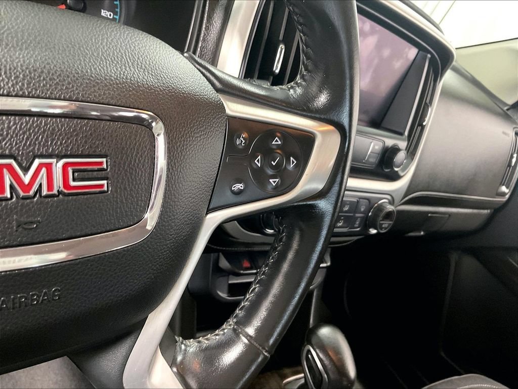 Used 2022 Onyx Black GMC Elevation image 23