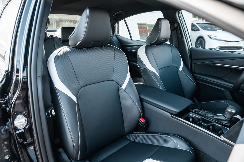 New 2026 Midnight Black Metallic Toyota SE image 28