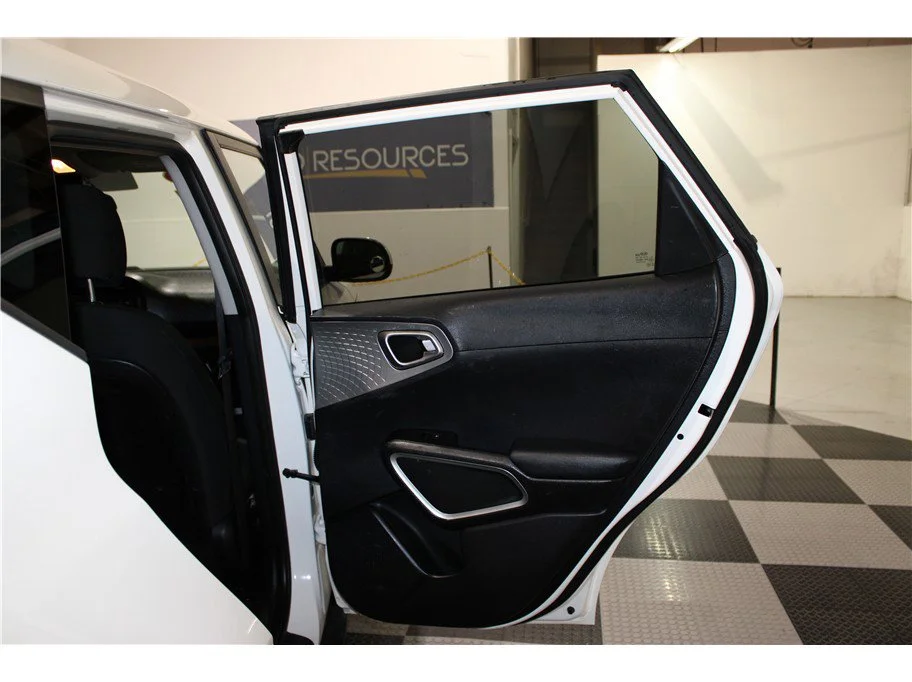 Used 2020 Snow White Pearl Kia LX image 22