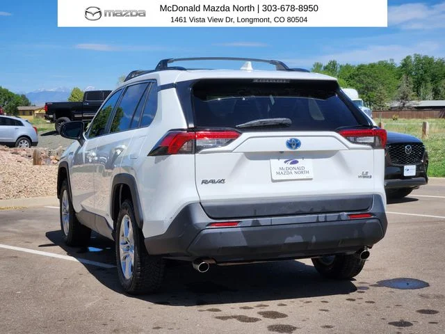 Used 2019 White Toyota LE image 3