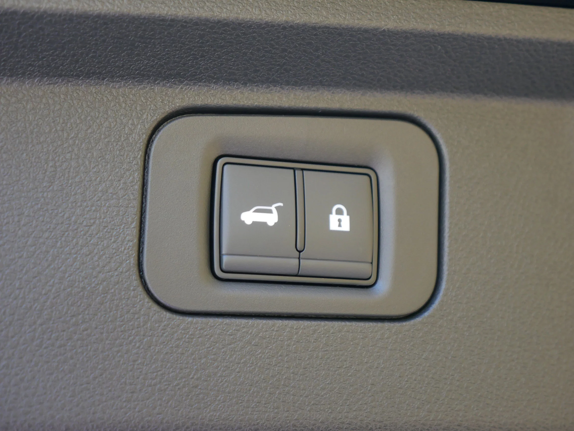 2026 Nissan Armada PRO-4X - Photo 28