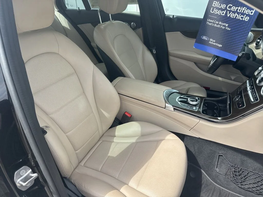 Used 2021 Black Mercedes-Benz C 300 image 33