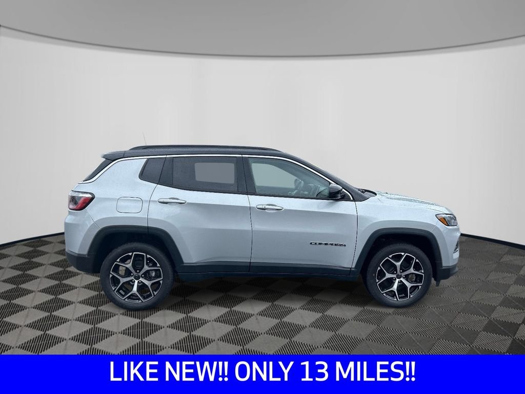 Used 2026 Silver Jeep Limited image 6