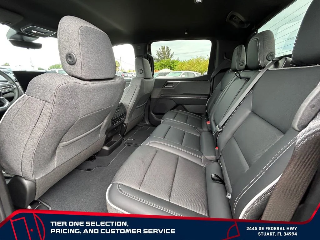 New 2026 Summit White GMC Elevation Extended Range image 12