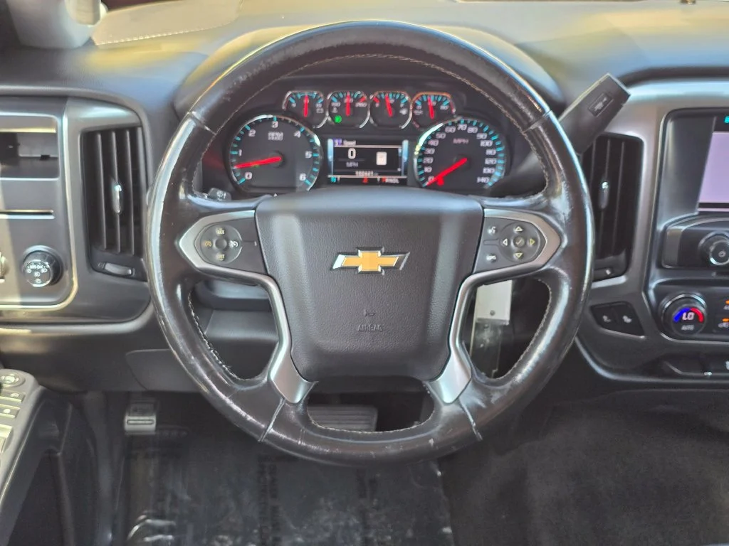 Used 2018 Red Chevrolet LT image 6